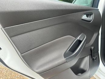 Ford Focus 1.6 Zetec S Powershift Euro 5 5dr