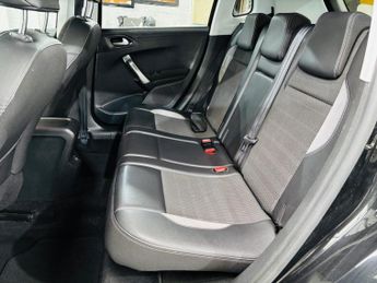 Peugeot 2008 1.2 PureTech Allure EAT Euro 6 (s/s) 5dr