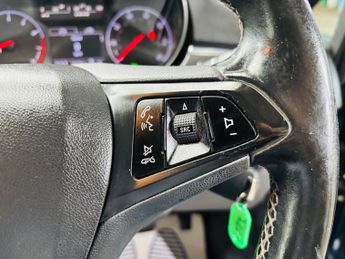 Vauxhall Corsa 1.4i SE Auto Euro 6 5dr