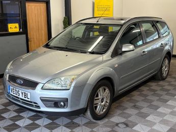 Ford Focus 2.0 Ghia 5dr