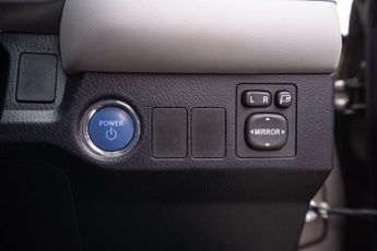 Toyota RAV4 2.5 VVT-h Excel CVT 4WD Euro 6 (s/s) 5dr