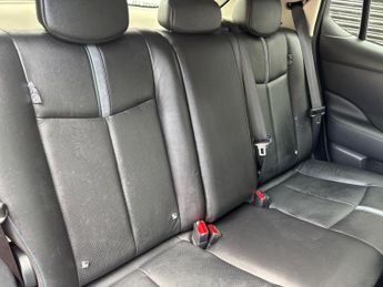 Nissan Leaf 40kWh Tekna Auto 5dr