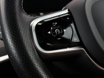 Volvo S90 2.0 D4 R-Design Auto Euro 6 (s/s) 4dr