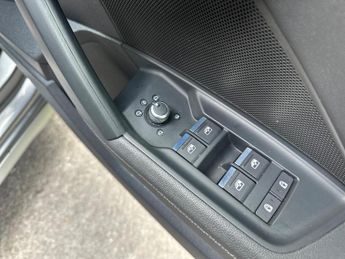 Audi A3 1.0 TFSI 30 S line Sportback S Tronic Euro 6 (s/s) 5dr