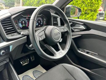 Audi A1 1.0 TFSI 30 S line Sportback S Tronic Euro 6 (s/s) 5dr
