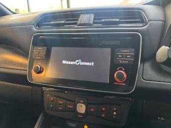 Nissan Leaf 40kWh Tekna Auto 5dr