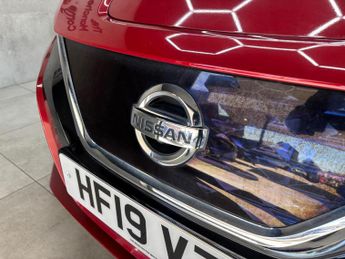 Nissan Leaf 40kWh Tekna Auto 5dr
