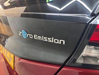 Nissan Leaf 40kWh Tekna Auto 5dr
