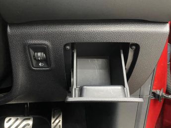 MG MG HS 1.5 T-GDI Exclusive DCT Euro 6 (s/s) 5dr