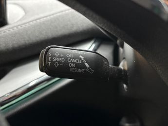 Skoda Enyaq iV 62kWh 60 Auto 5dr (DC120kW)