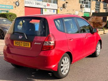 Honda Jazz 1.4 i-DSI SE CVT-7 5dr