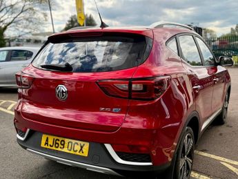 MG MG ZS 44.5kWh Exclusive Auto 5dr