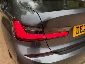 BMW 3 Series 2.0 320i M Sport Auto Euro 6 (s/s) 4dr