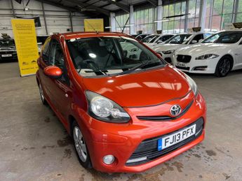 Toyota AYGO 1.0 VVT-i Fire Euro 5 5dr