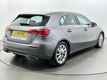 Mercedes-Benz A Class 2.0 A200d Sport (Executive) 8G-DCT Euro 6 (s/s) 5dr