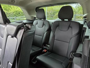 Volvo XC90 2.0 D5 PowerPulse Momentum SUV 5dr Diesel Auto 4WD Euro 6 (s/s) 