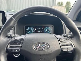 Hyundai Kona 1.6 h-GDi Premium SUV 5dr Petrol Hybrid DCT Euro 6 (s/s) (141 ps