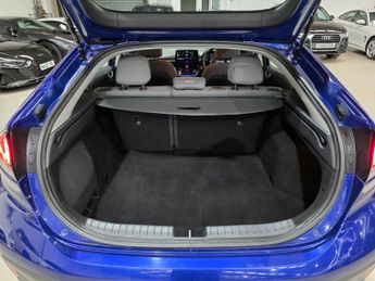 Hyundai IONIQ 1.6 h-GDi Premium DCT Euro 6 (s/s) 5dr