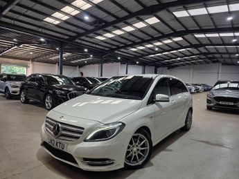 Mercedes B Class 1.6 B180 BlueEfficiency SE 7G-DCT Euro 5 (s/s) 5dr