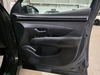Hyundai TUCSON 1.6 h T-GDi SE Connect Auto Euro 6 (s/s) 5dr