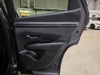 Hyundai TUCSON 1.6 h T-GDi SE Connect Auto Euro 6 (s/s) 5dr
