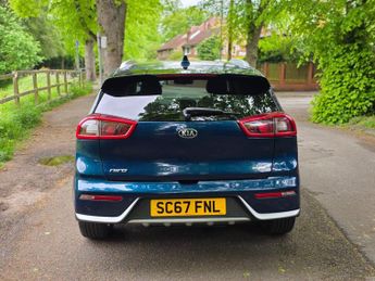 Kia Niro 1.6h GDi 4 DCT Euro 6 (s/s) 5dr ( 16in Alloy)