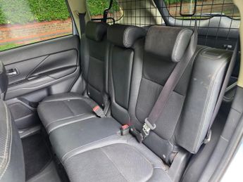 Mitsubishi Outlander 2.0h 12kWh GX4h CVT 4WD Euro 5 (s/s) 5dr