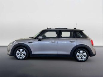 MINI Hatch 1.5 Cooper Classic Hatchback 5dr Petrol Steptronic Euro 6 (s/s) 