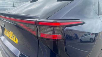 Toyota bZ4X 71.4kWh Motion SUV 5dr Electric Auto (11kW OBC) (204 ps)