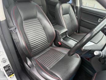 Land Rover Discovery Sport 2.0 TD4 HSE Dynamic Lux Auto 4WD Euro 6 (s/s) 5dr
