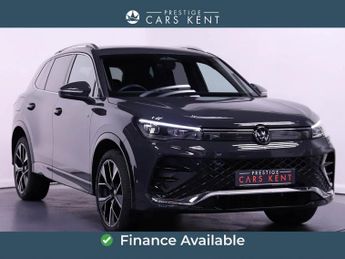Volkswagen Tiguan 1.5 TSI eHybrid 19.7kWh R-Line SUV 5dr Petrol Plug-in Hybrid DSG