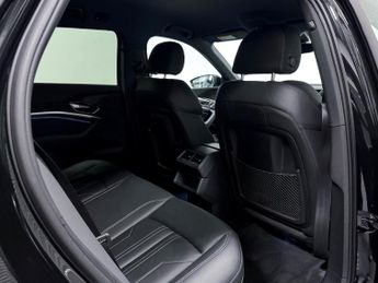Audi Q8 e-tron 55 Black Edition SUV 5dr Electric Auto quattro 114kWh (11kW Char