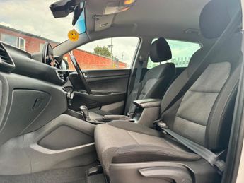 Hyundai TUCSON 1.6 T-GDi SE Nav DCT Euro 6 (s/s) 5dr