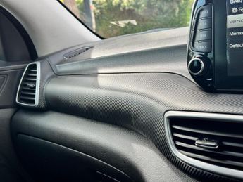 Hyundai TUCSON 1.6 T-GDi SE Nav DCT Euro 6 (s/s) 5dr