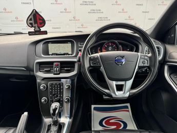 Volvo V40 2.0 D3 R-Design Lux Nav Auto Euro 6 (s/s) 5dr
