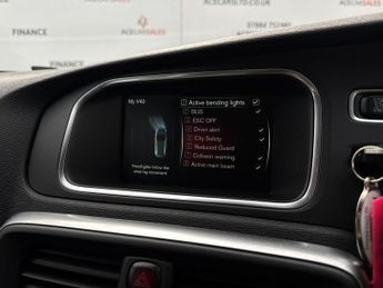 Volvo V40 2.0 D3 R-Design Lux Nav Auto Euro 6 (s/s) 5dr