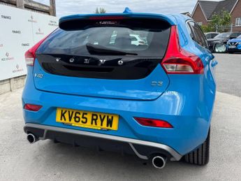Volvo V40 2.0 D3 R-Design Lux Nav Auto Euro 6 (s/s) 5dr