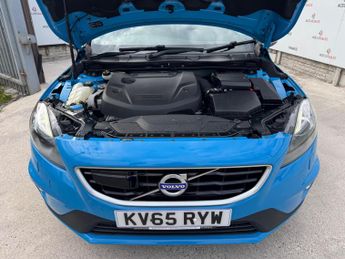 Volvo V40 2.0 D3 R-Design Lux Nav Auto Euro 6 (s/s) 5dr