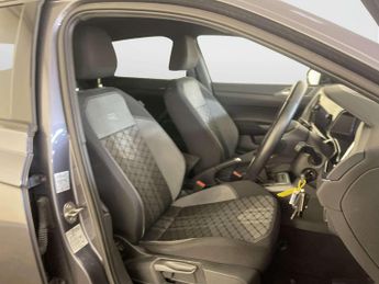 Volkswagen Taigo 1.0 TSI R-Line SUV 5dr Petrol Manual Euro 6 (s/s) (110 ps)