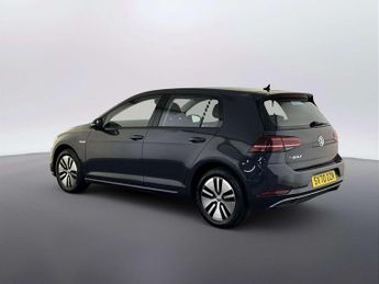 Volkswagen e-Golf 35.8kWh e-Golf Auto 5dr