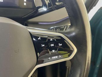 Volkswagen ID.3 Pro 58kWh Life Hatchback 5dr Electric Auto (145 ps)