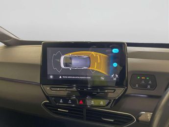 Volkswagen ID.3 Pro 58kWh Life Hatchback 5dr Electric Auto (145 ps)