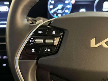 Kia Niro 64.8kWh 4 SUV 5dr Electric Auto (201 bhp)