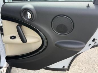 MINI Countryman 1.6 Cooper Steptronic Euro 5 5dr