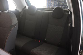 Fiat 500e 42kWh Icon Auto 3dr