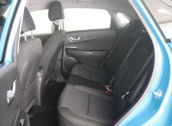 Hyundai KONA 39kWh Premium Auto 5dr (10.5kW Charger)