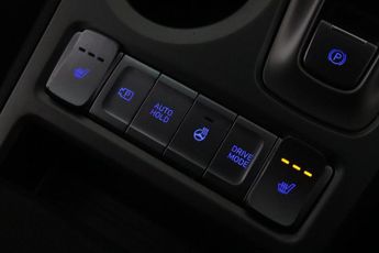 Hyundai KONA 39kWh Premium Auto 5dr (10.5kW Charger)