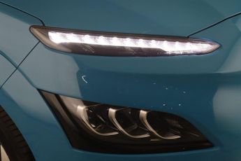 Hyundai KONA 39kWh Premium Auto 5dr (10.5kW Charger)