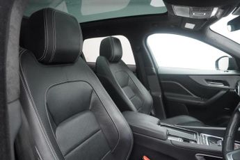 Jaguar F-PACE 2.0 D240 Chequered Flag Auto AWD Euro 6 (s/s) 5dr