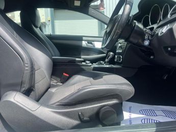 Mercedes-Benz C Class 1.8 C180 BlueEfficiency AMG Sport Edition 125 G-Tronic+ Euro 5 (